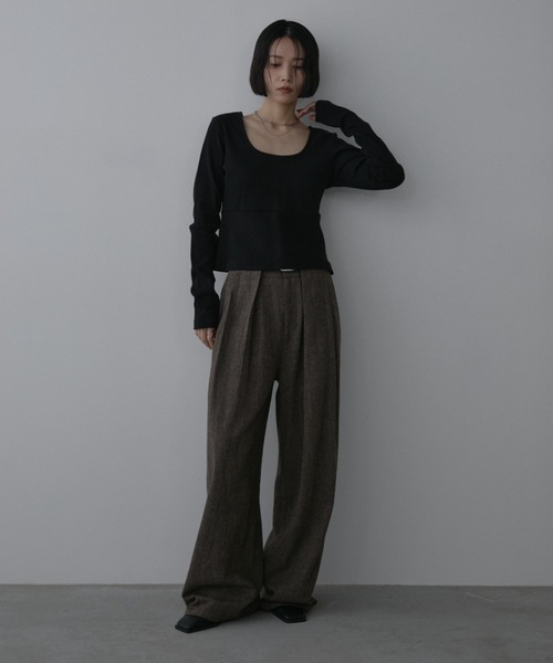 Aunt Marie's(アントマリーズ)の「カップ付きペプラムトップス(Tシャツ/カットソー・レディース・ブラック/ナチュラル/チャコールグレー・FREE)」の14枚目の写真