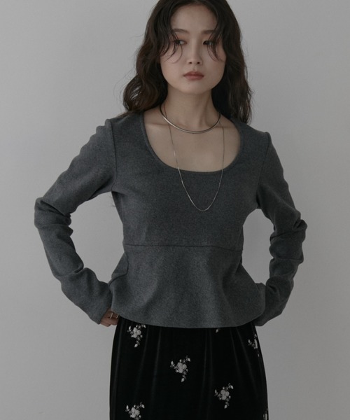 Aunt Marie's(アントマリーズ)の「カップ付きペプラムトップス(Tシャツ/カットソー・レディース・ブラック/ナチュラル/チャコールグレー・FREE)」の18枚目の写真