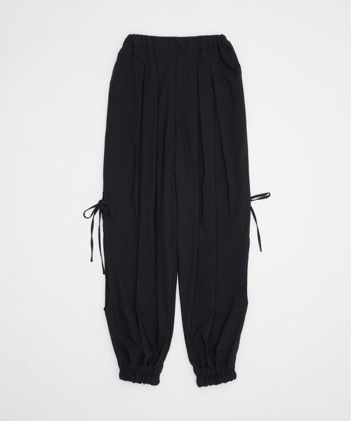 SOEMIN(ソミン)の「Aladdin pants/アラジンパンツ(スラックス・レディース・ブラック/ホワイト・FREE)」の4枚目の写真