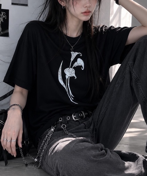 FUNdaysion(ファンデイション)の「フラワープリント半袖Tシャツ(Tシャツ/カットソー・レディース・グレー/ブラック・M)」の9枚目の写真