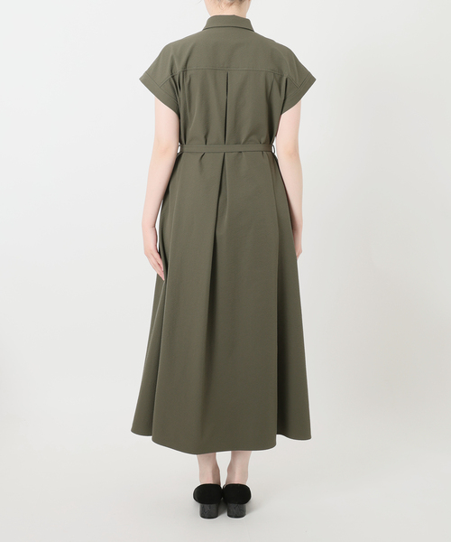 La TOTALITE（ラトータリテ）の「【洗える】リベットシャツフレンチスリーブワンピース（ワンピース・レディース・ネイビー/イエロー/カーキ・36/38）」の19枚目の写真