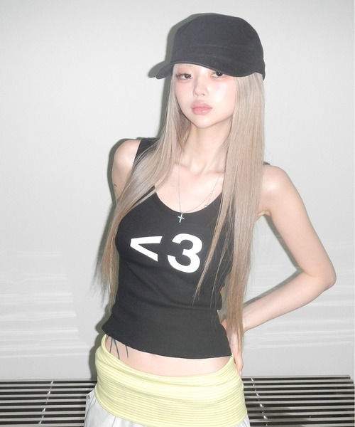 THEAIRTOWN(ジエアタウン)の「sign cap top(タンクトップ・レディース・ブラック/レッド/カーキ/ホワイト・FREE)」の11枚目の写真