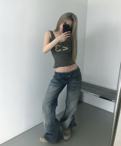THEAIRTOWN(ジエアタウン)の「sign cap top(タンクトップ・レディース・ブラック/レッド/カーキ/ホワイト・FREE)」の22枚目の写真