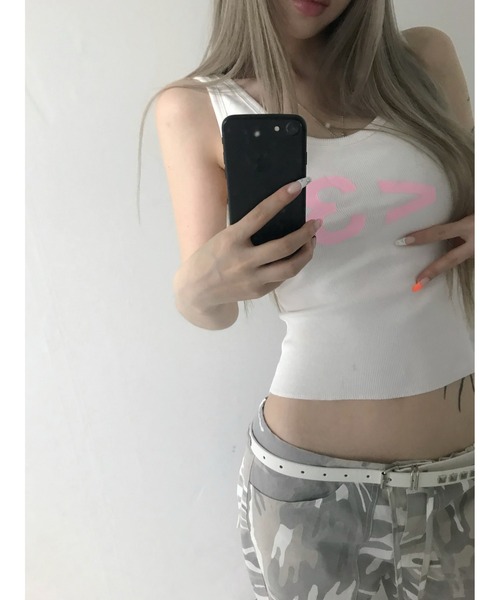 THEAIRTOWN(ジエアタウン)の「sign cap top(タンクトップ・レディース・ブラック/レッド/カーキ/ホワイト・FREE)」の6枚目の写真