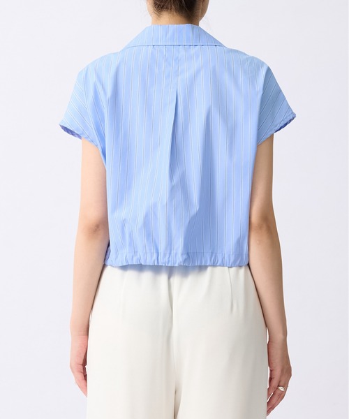 UJOH(ウジョー)の「【UJOH/ウジョー】Open Collar Cropped Shirt/オープンカラークロップドシャツ(シャツ/ブラウス・レディース・ブルー・2)」の6枚目の写真
