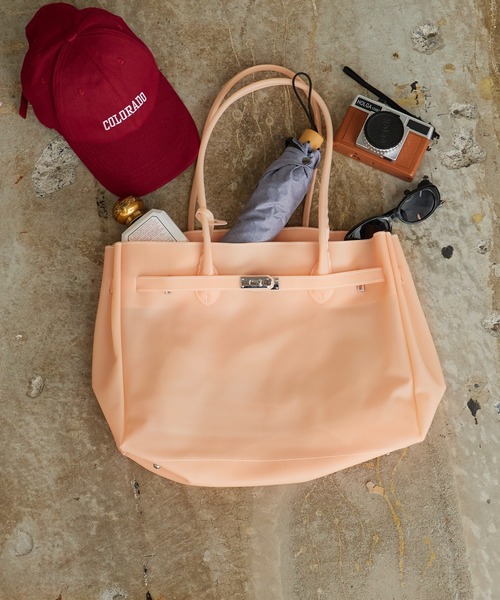 Chick(チック)の「Jelly bag / ジェリーバッグ ハンドバッグ 雨の日 撥水性 レディース メンズ 2026年 夏 夏服(トートバッグ・レディース・パープル/イエロー/オレンジ/グリーン/ミント・FREE)」の9枚目の写真