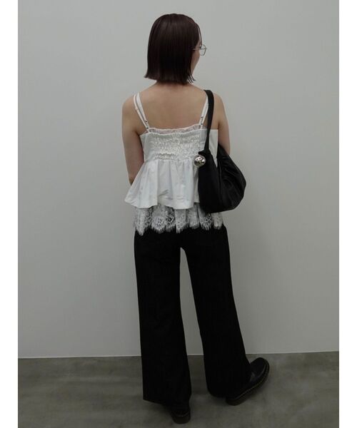 LAGUNAMOON(ラグナムーン)の「レースレイヤードランジェリーチュニック 【夏服】【レイヤードトップス】(キャミソール・レディース・ホワイト/ブラック/ブラウン/ライトブルー・FREE)」の7枚目の写真
