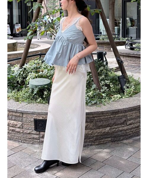LAGUNAMOON(ラグナムーン)の「レースレイヤードランジェリーチュニック 【夏服】【レイヤードトップス】(キャミソール・レディース・ホワイト/ブラック/ブラウン/ライトブルー・FREE)」の9枚目の写真