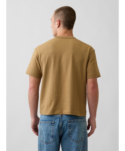 GAP(ギャップ)の「ヘビーウェイト リラックスフィット GAPロゴ クロップドTシャツ(Tシャツ/カットソー・メンズ・ネイビー/グレー/ベージュ/レッド/ブルー・XL/XS/S/M/L)」の13枚目の写真