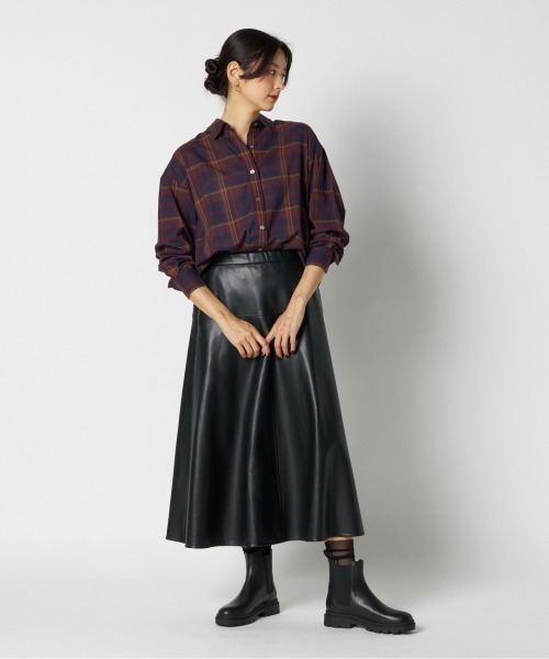 HELIOPOLE(エリオポール)の「the EDITOR SHIRT / ジ エディター シャツ(シャツ/ブラウス・レディース・ブルー/ボルドー・38)」の13枚目の写真