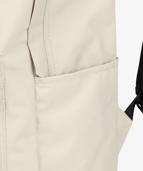 THE NORTH FACE(ザノースフェイス)の「【韓国限定・日本未入荷】THE NORTH FACE STANDARD DAYPACK / ノースフェイス スタンダードデイパック(バックパック/リュック・メンズ・ブラック/クリーム/グレイッシュベージュ・FREE)」の15枚目の写真