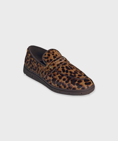 adidas(アディダス)の「adidas/ HANDBALL SPEZIAL LOAFER W / KJ2526,KK0921 秋服 冬服(ローファー・レディース・ブラウン・24/24.5/25)」の2枚目の写真