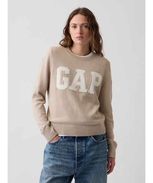 GAP(ギャップ)の「GAPロゴ クルーネックセーター(ニット/セーター・レディース・ホワイト/ネイビー/グレー/レッド/グリーン・S/M/L/XL/XS/XXS)」の2枚目の写真