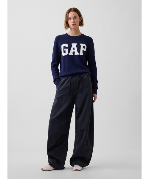 GAP(ギャップ)の「GAPロゴ クルーネックセーター(ニット/セーター・レディース・ホワイト/ネイビー/グレー/レッド/グリーン・S/M/L/XL/XS/XXS)」の14枚目の写真