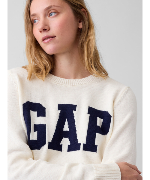 GAP(ギャップ)の「GAPロゴ クルーネックセーター(ニット/セーター・レディース・ホワイト/ネイビー/グレー/レッド/グリーン・S/M/L/XL/XS/XXS)」の7枚目の写真