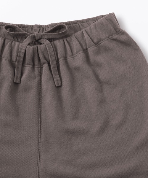 無印良品(ムジルシリョウヒン)の「婦人 裏毛スウェットワイドパンツ(スウェットパンツ・レディース・オフホワイト/チャコールグレー/ブラック/グレー・XXL/XL/L/M/S/XS)」の6枚目の写真