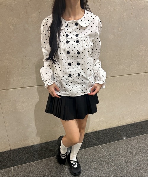PHILLY(フィリー)の「ダブルボタンドットブラウス(シャツ/ブラウス・レディース・ブラック/ホワイト・FREE)」の17枚目の写真