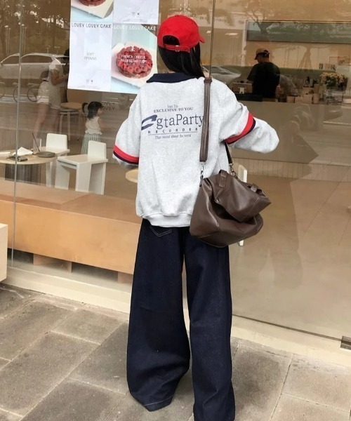 SHERU(シェル)の「カラーライン ハーフジップパーカー オーバーサイズ ロゴプリントレディース(スウェット・レディース・グレー・M)」の7枚目の写真