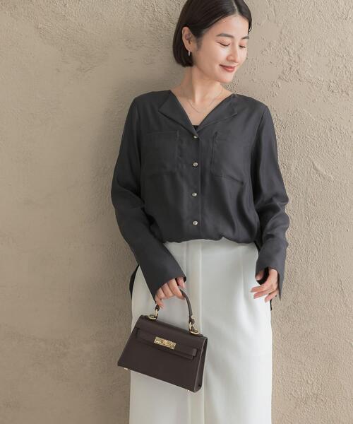 URBAN RESEARCH ROSSO WOMEN(アーバンリサーチ ロッソ)の「キュプラ混ポケットデザインブラウス(シャツ/ブラウス・レディース・オフホワイト/チャコールグレー/ボルドー・FREE)」の5枚目の写真
