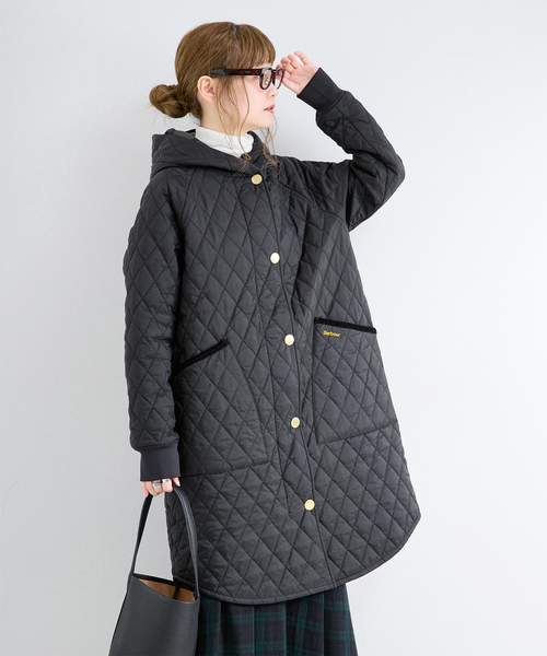 Barbour(バブアー)の「Barbour / バブアー 別注 HILARY QUILTED JACKET(その他アウター・レディース・ブラック/ネイビー・MEDIUM/LARGE)」の1枚目の写真