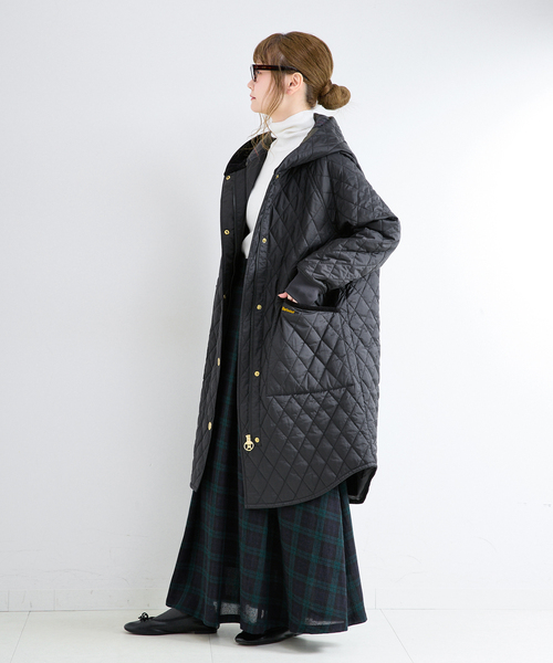 Barbour(バブアー)の「Barbour / バブアー 別注 HILARY QUILTED JACKET(その他アウター・レディース・ブラック/ネイビー・MEDIUM/LARGE)」の10枚目の写真