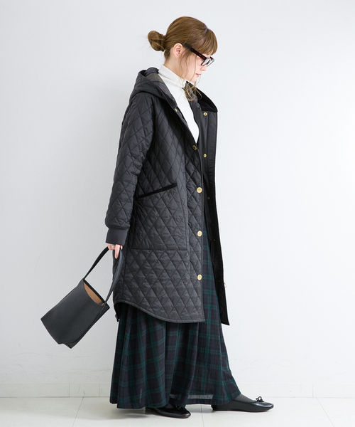 Barbour(バブアー)の「Barbour / バブアー 別注 HILARY QUILTED JACKET(その他アウター・レディース・ブラック/ネイビー・MEDIUM/LARGE)」の11枚目の写真