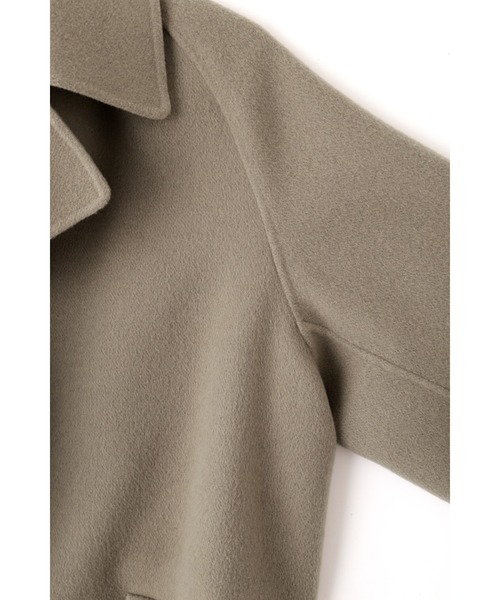YLEVE(イレーヴ)の「YLEVE / LAMBSWOOL DOUBLE CLOTH BEAVER SHORT CO(ダウンジャケット/コート・レディース・ベージュ/ブラウン/ネイビー・1/2/0)」の8枚目の写真