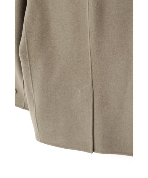 YLEVE(イレーヴ)の「YLEVE / LAMBSWOOL DOUBLE CLOTH BEAVER SHORT CO(ダウンジャケット/コート・レディース・ベージュ/ブラウン/ネイビー・1/2/0)」の11枚目の写真