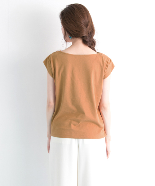 URBAN RESEARCH(アーバンリサーチ)の「UR ランダム切替レースTシャツ(Tシャツ/カットソー・レディース・オフホワイト/ブラック/キャメル・FREE)」の11枚目の写真