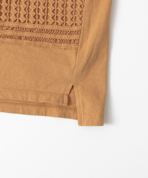 URBAN RESEARCH(アーバンリサーチ)の「UR ランダム切替レースTシャツ(Tシャツ/カットソー・レディース・オフホワイト/ブラック/キャメル・FREE)」の15枚目の写真