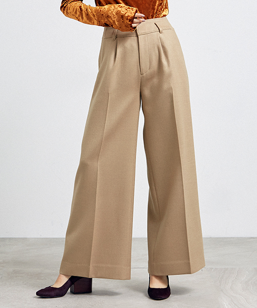 UNITED TOKYO（ユナイテッドトウキョウ）の「ウールダブルクロスワイドパンツ（その他パンツ・レディース・ベージュ/オフホワイト/レッド・1）」の3枚目の写真