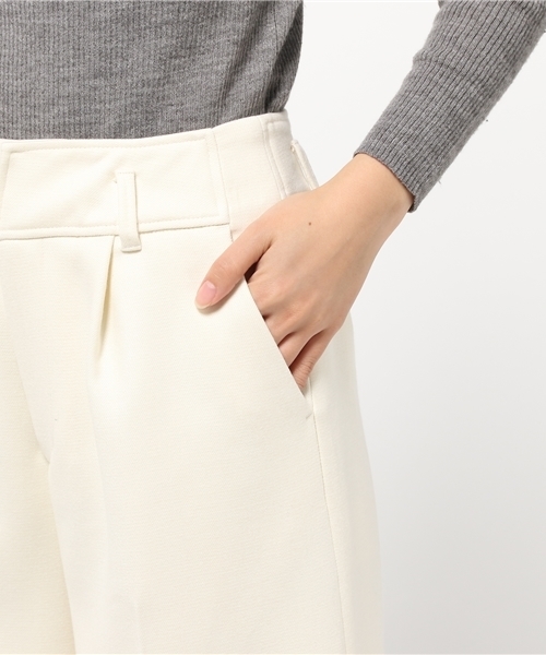UNITED TOKYO（ユナイテッドトウキョウ）の「ウールダブルクロスワイドパンツ（その他パンツ・レディース・ベージュ/オフホワイト/レッド・1）」の9枚目の写真