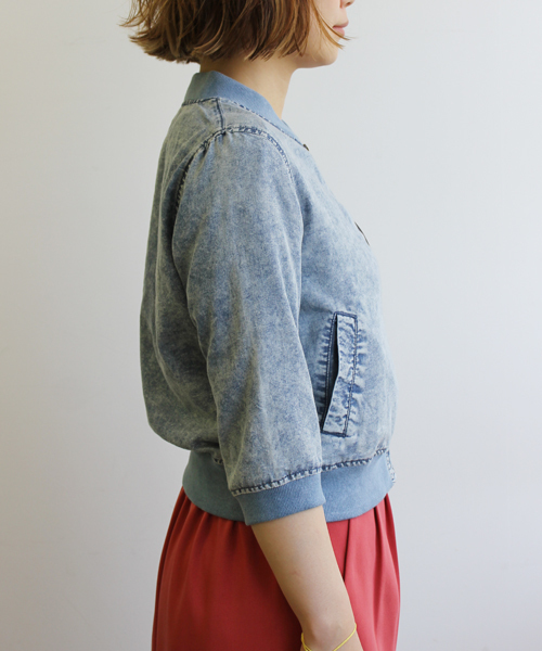 mystic（ミスティック）の「ケミカルデニム5分袖ブルゾン（ブルゾン・レディース・ライトブルー/ネイビー/インディゴブルー・ﾌﾘ-）」の5枚目の写真