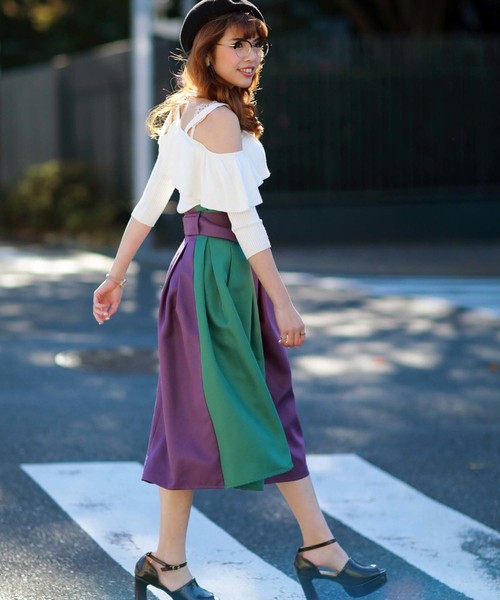 REDYAZEL(レディアゼル)の「【TVオンエアー】ワンショルダープルオーバー ◆(ニット/セーター・レディース・ネイビー/オフホワイト/ピンク・FREE)」の9枚目の写真