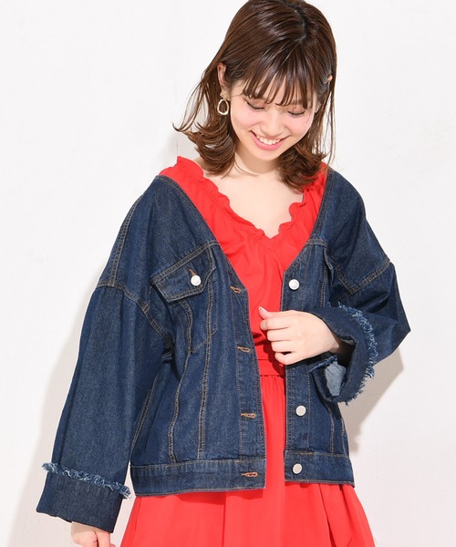 natural couture（ナチュラルクチュール）の「前後VネックGジャン（デニムジャケット・レディース・ブルー/インディゴブルー・FREE）」の2枚目の写真