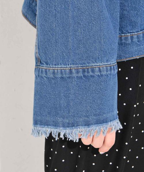 natural couture（ナチュラルクチュール）の「前後VネックGジャン（デニムジャケット・レディース・ブルー/インディゴブルー・FREE）」の12枚目の写真