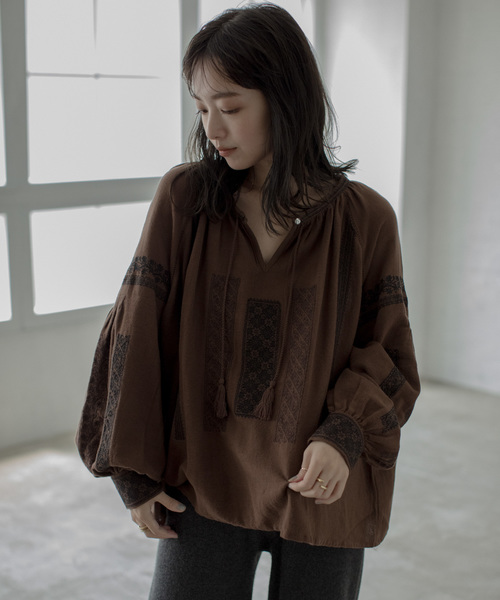 Audrey and John Wad�i�I�[�h���[�A���h�W�������b�h�j�́u�C���h�R�b�g���t�����l�� �h�J�u���E�X�i�V���c/�u���E�X�j�v�b�u���E��