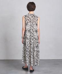 UNITED ARROWS　コットンフラワーマキシワンピース黄色花柄ノースリーブ UNITED ARROWS コットンフラワーマキシワンピース黄色花柄