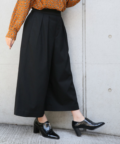 LOWRYS FARM(ローリーズファーム)の「TRスカーチョ 811482(その他パンツ・レディース・ブラック/グレー/レッド/グリーン・MEDIUM/LARGE/SMALL/X-LARGE)」の2枚目の写真