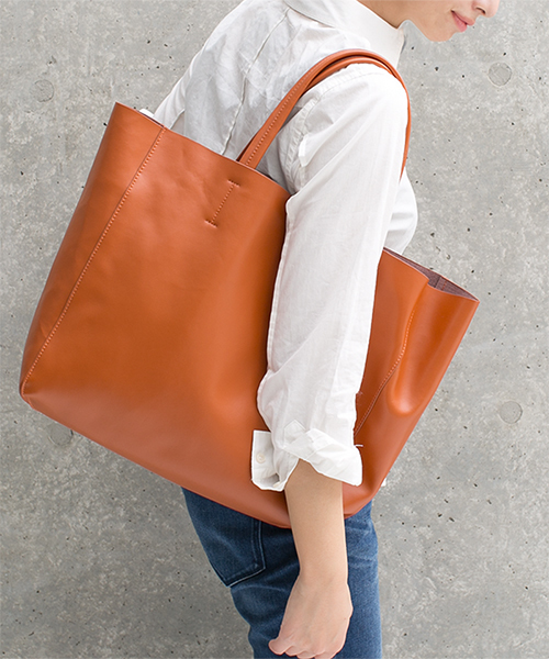 NANO universe（ナノユニバース）の「Sentore Amaranto/インバッグレザートート（トートバッグ・レディース・ダークブルー/ブラック/ライトブラウン/ライトベージュ/ブラウン/ダークブラウン・FREE）」の12枚目の写真