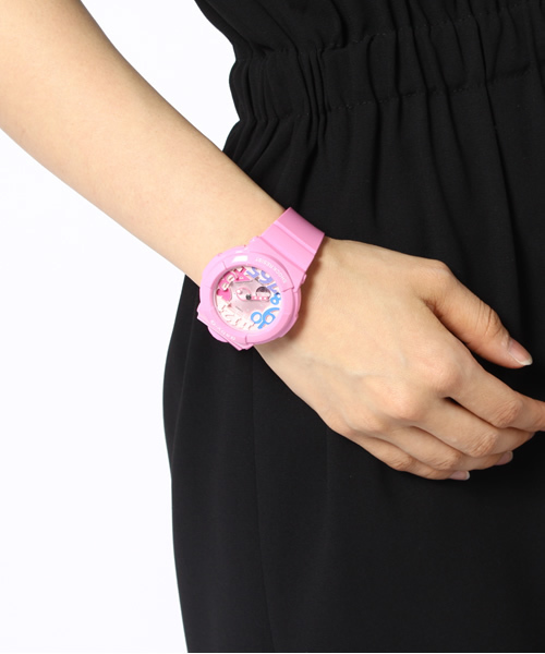 G-SHOCK（ジーショック）の「Baby-G NEON DIAL BGA-131 WOMEN（アナログ腕時計・メンズ・ブラック/ホワイト/ピンク・FREE）」の4枚目の写真