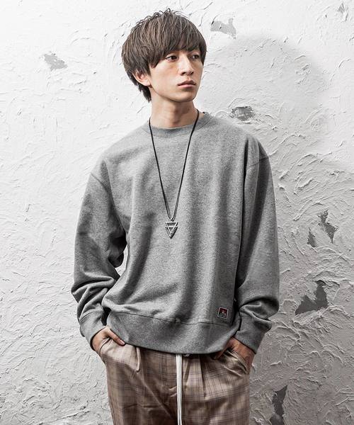 MinoriTY（マイノリティ）の「【BEN DAVIS】ビッグシルエット トレーナー クルースウェット（スウェット・メンズ・ブラック/レッド/オレンジ/ラベンダー/ホワイト系その他/グレー系その他/グリーン系その他・M/L/XL）」の4枚目の写真