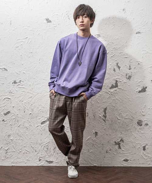 MinoriTY（マイノリティ）の「【BEN DAVIS】ビッグシルエット トレーナー クルースウェット（スウェット・メンズ・ブラック/レッド/オレンジ/ラベンダー/ホワイト系その他/グレー系その他/グリーン系その他・M/L/XL）」の20枚目の写真