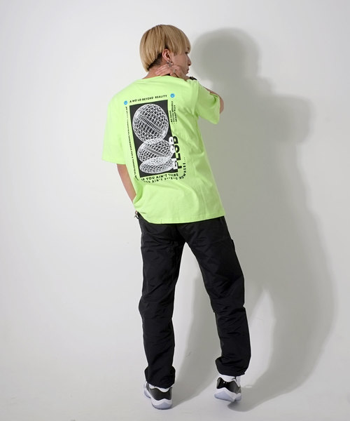 GOSTAR DE FUGA(ゴスタール ジフーガ)の「3Dデザインプリント半袖tシャツ/カットソー(Tシャツ/カットソー・メンズ・イエロー・FREE)」の1枚目の写真