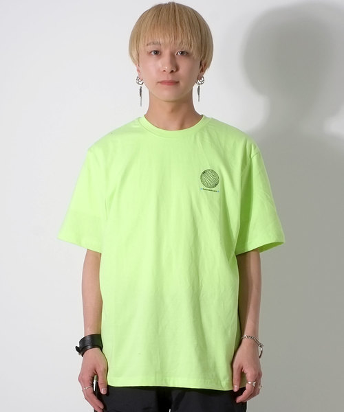 GOSTAR DE FUGA(ゴスタール ジフーガ)の「3Dデザインプリント半袖tシャツ/カットソー(Tシャツ/カットソー・メンズ・イエロー・FREE)」の2枚目の写真