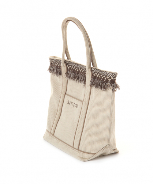 BAYFLOW（ベイフロー）の「フリンジコールロゴトート L（トートバッグ・レディース・ベージュ・FREE）」の12枚目の写真