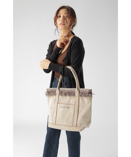 BAYFLOW（ベイフロー）の「フリンジコールロゴトート L（トートバッグ・レディース・ベージュ・FREE）」の15枚目の写真