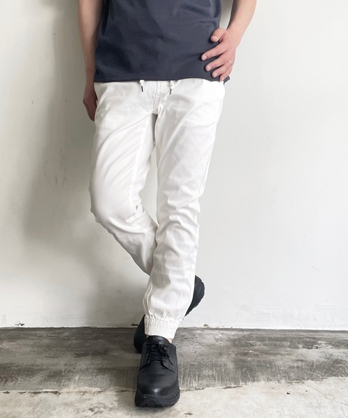 COMMON WARE(コモンウェアー)の「COMMONWARE:STRETCH JOGGER PANTS ストレッチ ジョガー パンツ(その他パンツ・メンズ・ブラック/ベージュ/カーキ/ネイビー/ホワイト・M/L/XL)」の2枚目の写真