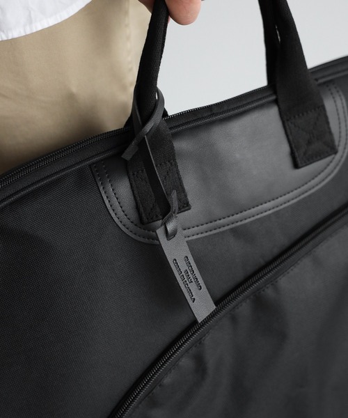 GUSCIO UOMO（グッシオ ウォーモ）の「【グッシオ ウォーモ】ガーメントバッグ ユニセックス（ビジネスバッグ・メンズ・ブラック・FREE）」の13枚目の写真