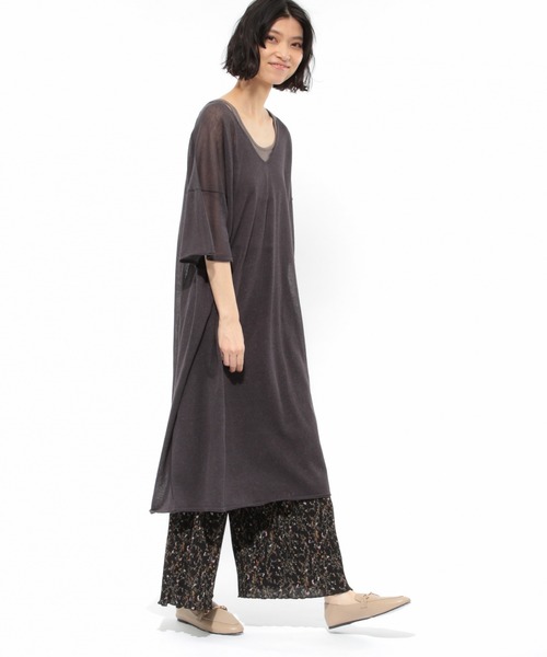LAKOLE（ラコレ）の「14GリネンMIXボクシーワンピース / LAKOLE（ワンピース・レディース・ベージュ/スモーク/オレンジ・SMALL/MEDIUM）」の9枚目の写真